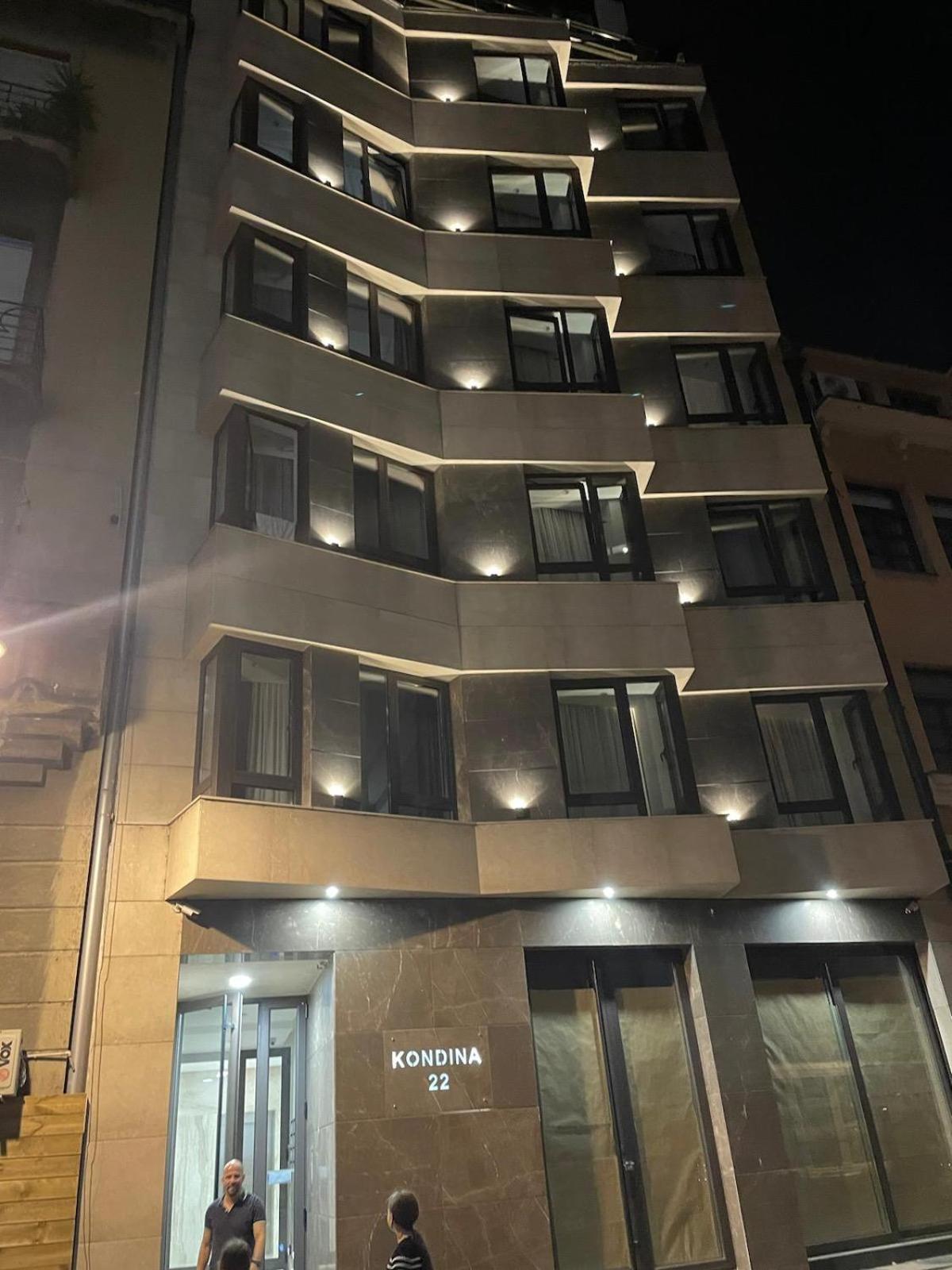 Kondina Suites Belgrado Esterno foto