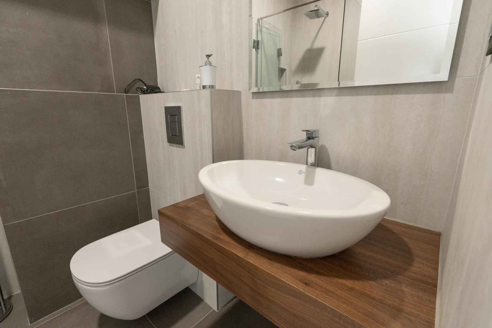 Kondina Suites Belgrado Esterno foto