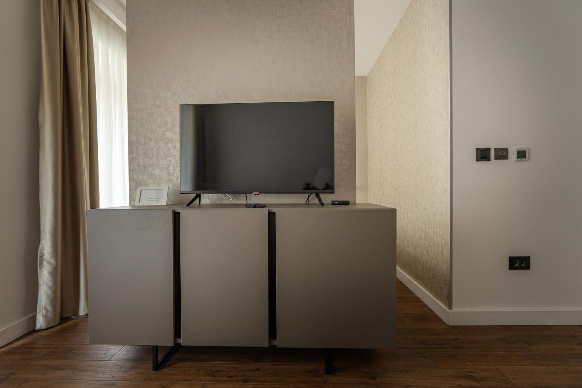 Kondina Suites Belgrado Esterno foto