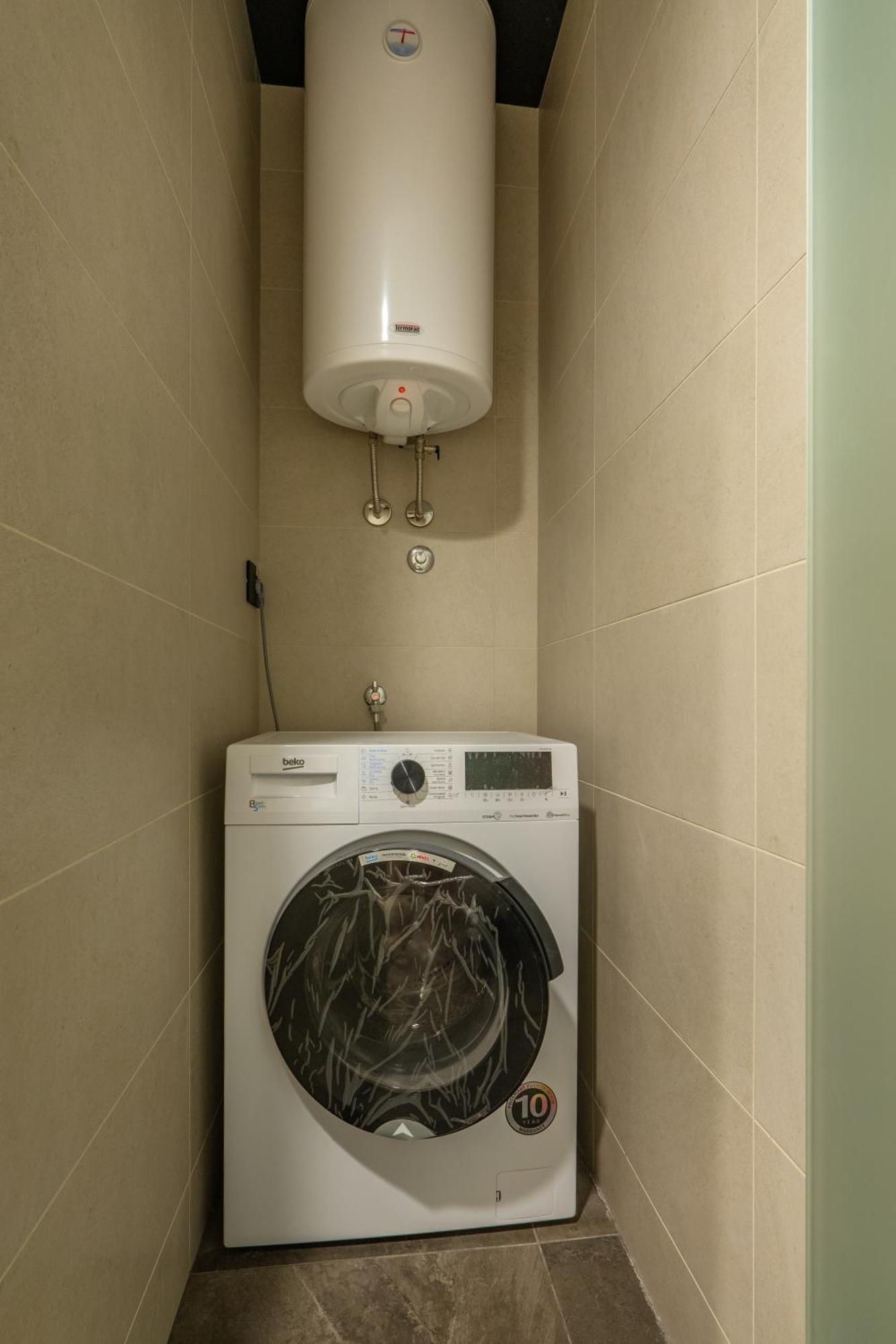 Kondina Suites Belgrado Esterno foto