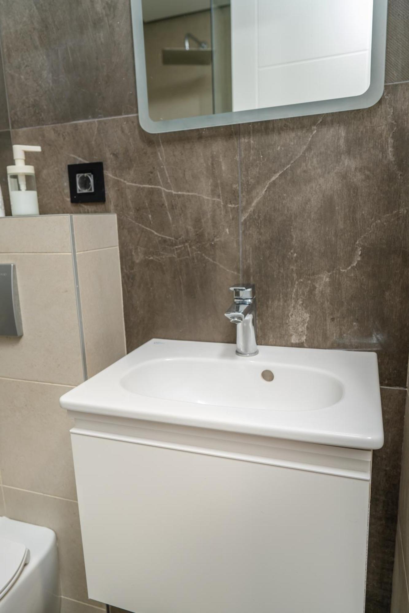 Kondina Suites Belgrado Esterno foto